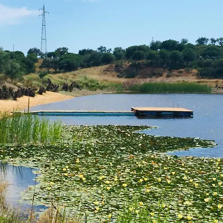 Quinta Da Fornalha - Santuario Agroecologico Farm stay *